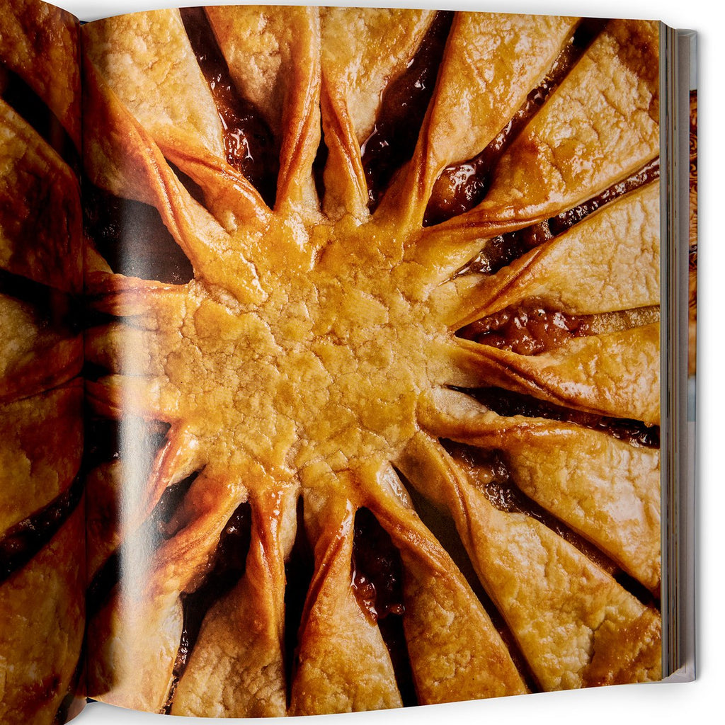 The New Pie: Modern Techniques for the Classic American Dessert: A Baking Book by Chris Taylor and Paul Arguin