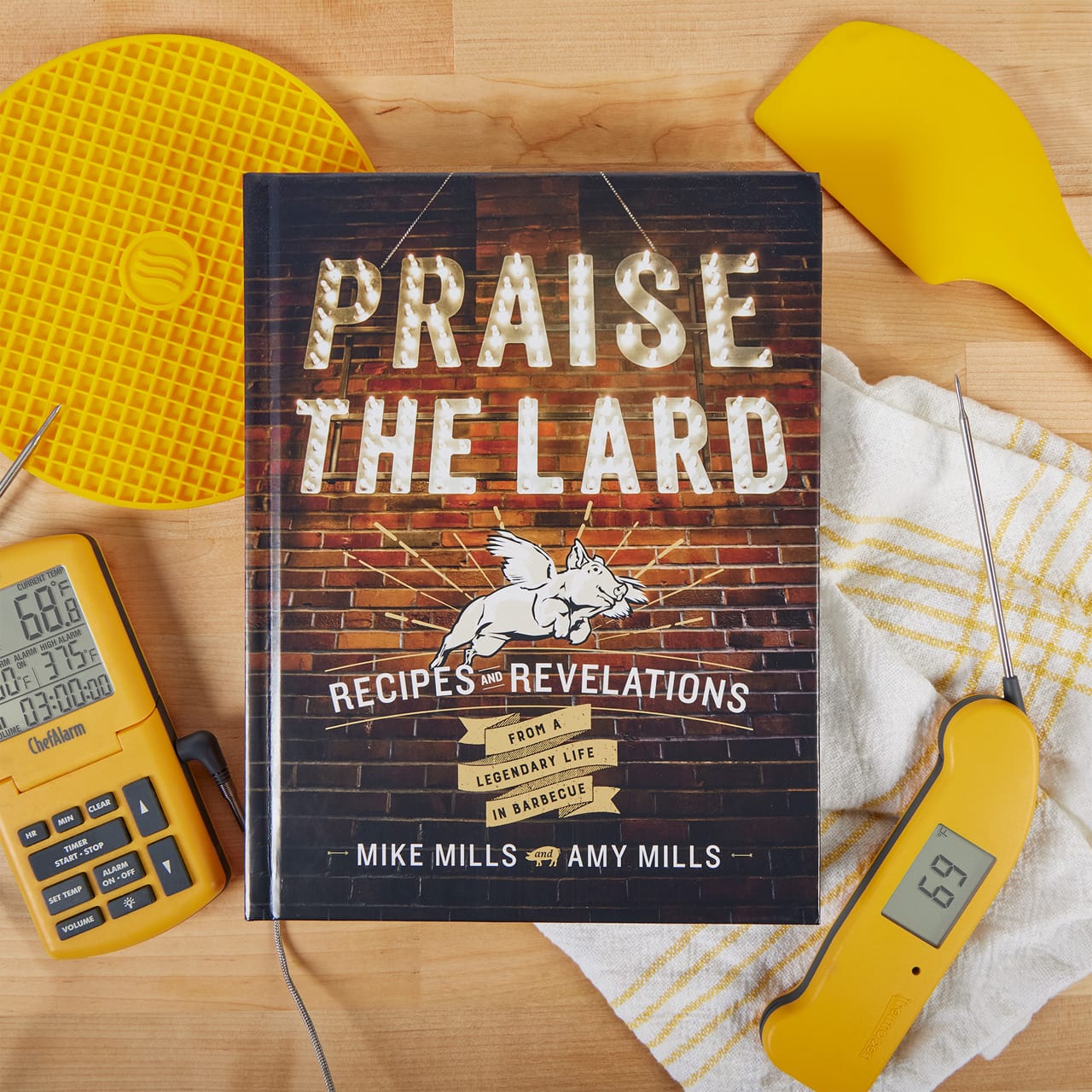 Praise the Lard: Recipes and Revelations from a Legendary Life in Barb ...